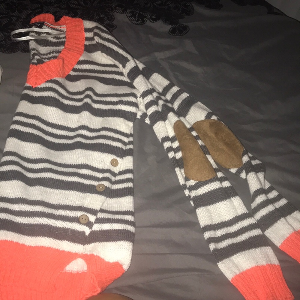Women’s Sweater
